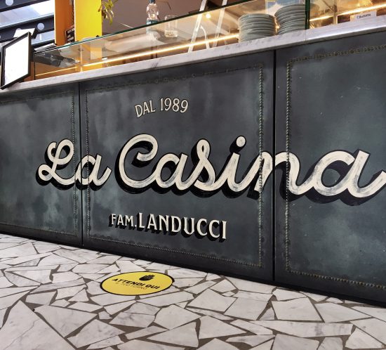 Bancone per forneria negozio di alimentari personalizzato - dipinto a mano con effetto invecchiato antichizzato