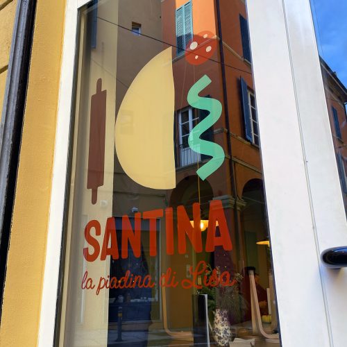 Santina Piadineria - insegna dipinta a mano a Bologna