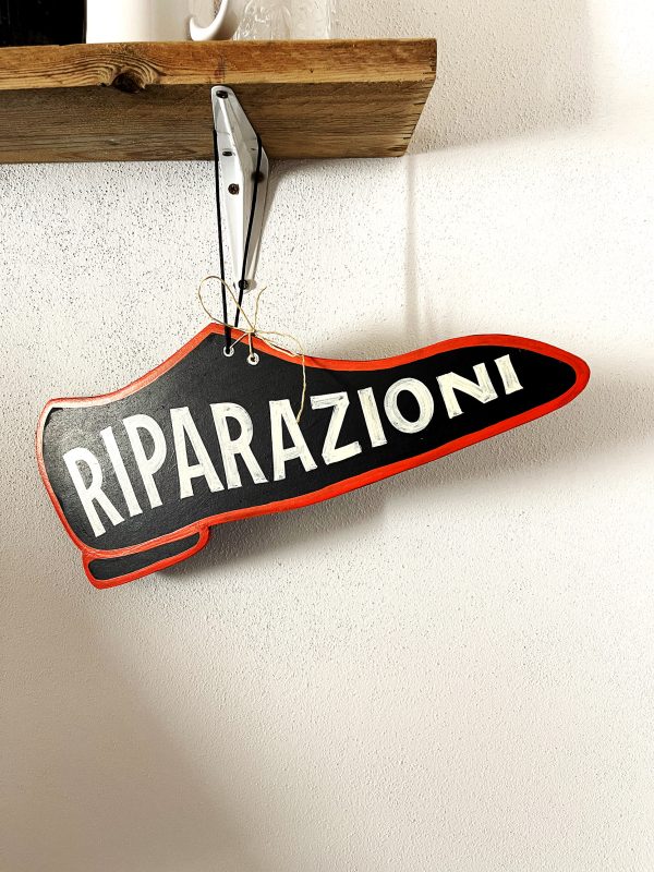 Riparazioni Calzature - Insegna calzolaio sagomata dipinta a mano