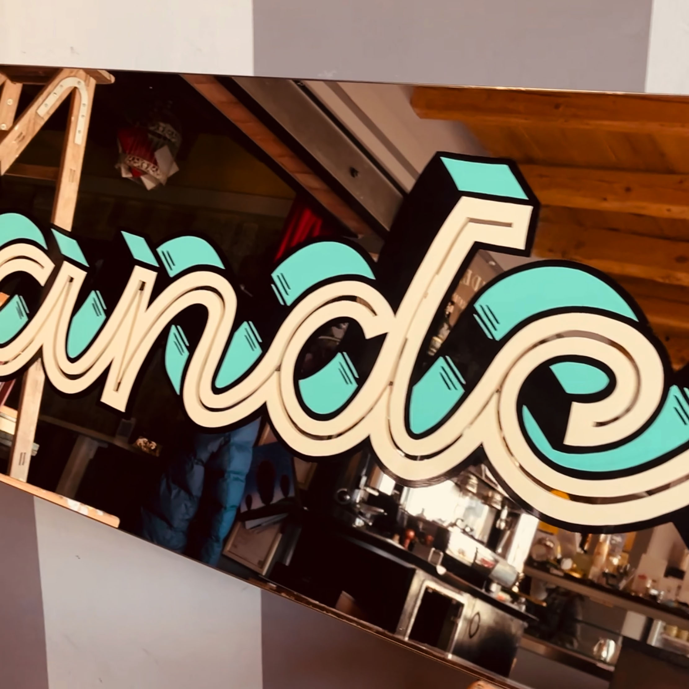 Tandem Montebelluna Specchio Bar Dipinto a mano stile vintage