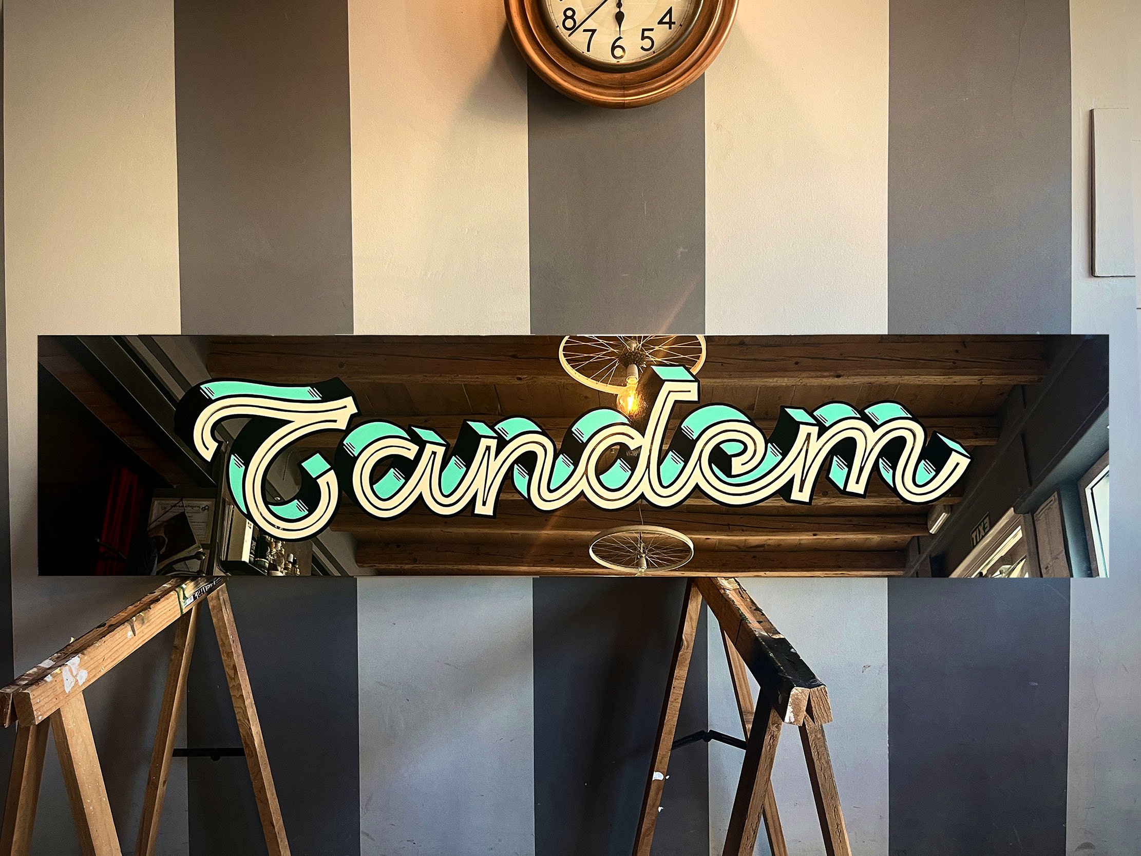 Tandem Montebelluna Specchio Bar Dipinto a mano stile vintage
