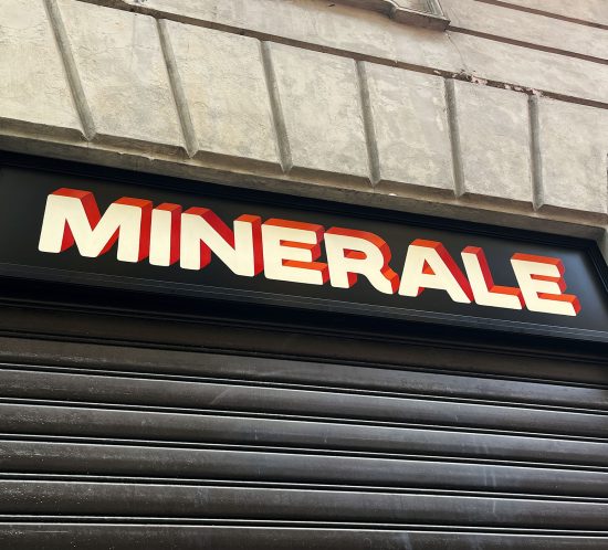 Minerale Milano - insegne dipinte a mano